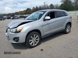 2014 Mitsubishi Outlander ES with VIN 4A4AR3AU8EE006807, listed as a Copart auction lot 62924365 with 221,686 mi miles and Non repairable. Bid and sale history available at DreamBid. Image 1.