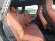 ✅ 2023 BMW iX xDrive50 • VIN: WB523CF04PCL57730 • Лот: 44370183. Опубликован ранее на Copart с пробегом 5 038 миль. Бесплатный доступ к архиву аукционных продаж из США и подробный отчёт об истории автомобиля на DreamBid. Изображение 11.