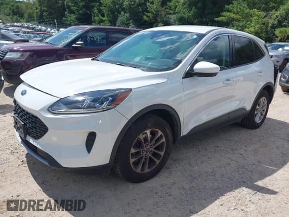 ✅ 2021 Ford Escape SE • VIN: 1FMCU9G68MUA42720 • Lot: 43084643. Listed on IAAI with Not provided. Free auction sales archive from the USA and detailed vehicle history report at DreamBid. Image 2.