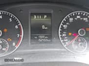 ✅ 2013 Volkswagen Passat S • VIN: 1VWAP7A35DC013006 • Lot: 42033599. Listed on IAAI with 152,453 mi. Free auction sales archive from the USA and detailed vehicle history report at DreamBid. Image 7.