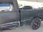 ✅ 2004 Chevrolet Silverado 1500 LS • VIN: 2GCEC19V241168072 • Lot: 43527884. Wystawiony na IAAI z przebiegiem Nie podano mil. Skorzystaj z bezpłatnego archiwum sprzedaży aukcyjnych z USA i zobacz szczegółowy raport historii pojazdu na DreamBid. Zdjęcie 13.