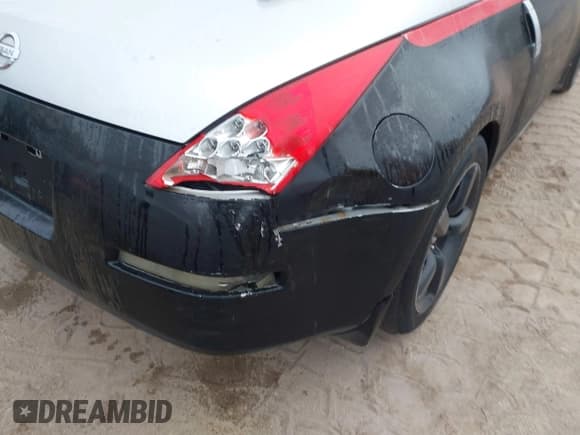 ✅ 2006 Nissan 350Z Enthusiast • VIN: JN1AZ34D46M300931 • Лот: 43575736. Опубликован ранее на IAAI с пробегом 144 426 миль. Бесплатный доступ к архиву аукционных продаж из США и подробный отчёт об истории автомобиля на DreamBid. Изображение 15.