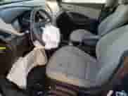 ✅ 2018 Hyundai Santa Fe 2.4L • VIN: 5XYZTDLB8JG523085 • Лот: 67651652. Опубликован ранее на Copart с пробегом 91 830 миль. Бесплатный доступ к архиву аукционных продаж из США и подробный отчёт об истории автомобиля на DreamBid. Изображение 7.