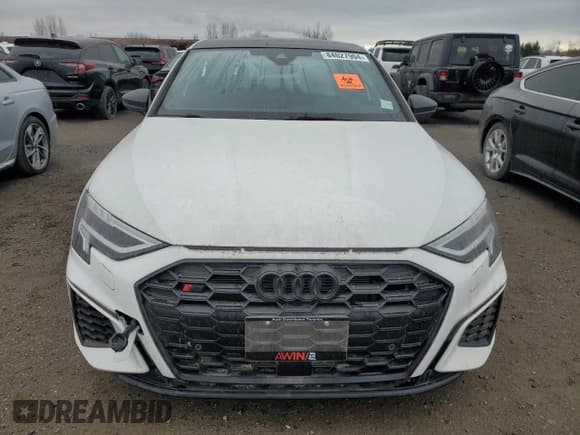 ✅ 2024 Audi S3 Premium Plus • VIN: WAUH3CGY6RA115701 • Lot: 84027904. Wystawiony na Copart z przebiegiem Nie podano. Bezpłatny archiwum sprzedaży aukcyjnych z USA i szczegółowy raport historii pojazdu na DreamBid. Zdjęcie 5.