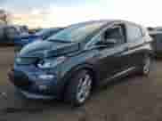 2021 Chevrolet Bolt EV 1LT z VIN 1G1FW6S09M4110528, wystawiony jako Copart lot #77596773 z przebiegiem 23 369 mil mil oraz . Historia ofert i sprzedaży dostępna na DreamBid. Obrazek 1.