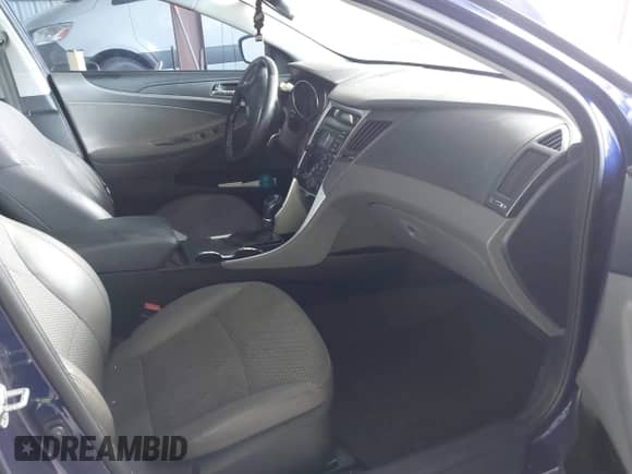2012 Hyundai Sonata SE with VIN 5NPEC4AC6CH418549, listed as a IAAI auction lot 42967434 with Not provided miles and . Bid and sale history available at DreamBid. Image 5.