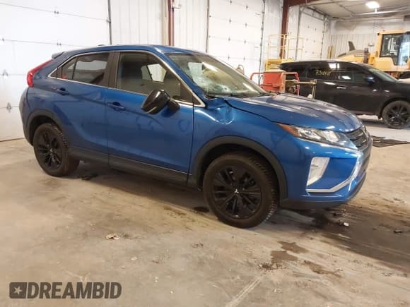 ✅ 2018 Mitsubishi Eclipse Cross LE • VIN: JA4AT4AA9JZ069268 • Lot: 41941695. Wystawiony na IAAI z przebiegiem 52 320 mil. Bezpłatny archiwum sprzedaży aukcyjnych z USA i szczegółowy raport historii pojazdu na DreamBid. Zdjęcie 1.