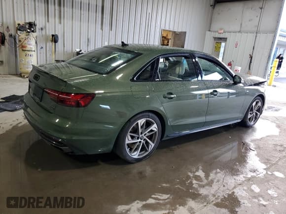 ✅ 2023 Audi A4 S line Premium Plus • VIN: WAUEAAF48PN021269 • Лот: 90888255. Опубликован ранее на Copart с пробегом Не указан. Бесплатный доступ к архиву аукционных продаж из США и подробный отчёт об истории автомобиля на DreamBid. Изображение 3.