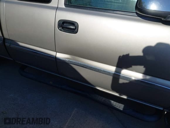 ✅ 2000 GMC Sierra 1500 SLE • VIN: 2GTEC19T9Y1168672 • Lot: 43619566. Listed on IAAI with Not provided. Free auction sales archive from the USA and detailed vehicle history report at DreamBid. Image 6.