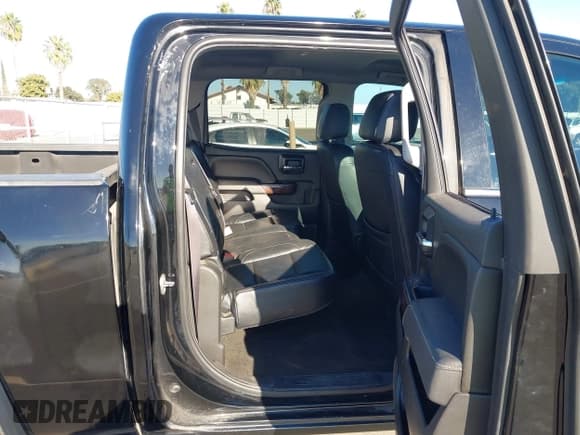 ✅ 2014 GMC Sierra 1500 SLE • VIN: 3GTP1UEC3EG459984 • Лот: 43384617. Опубликован ранее на IAAI с пробегом 206 619 миль. Бесплатный доступ к архиву аукционных продаж из США и подробный отчёт об истории автомобиля на DreamBid. Изображение 8.