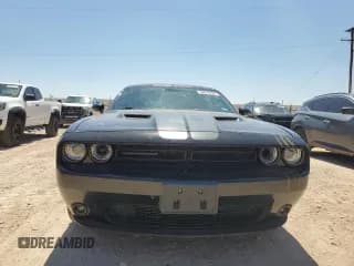 ✅ 2017 Dodge Challenger SXT • VIN: 2C3CDZAG8HH594883 • Lot: 58658724. Wystawiony na Copart z przebiegiem 64 291 mil. Bezpłatny archiwum sprzedaży aukcyjnych z USA i szczegółowy raport historii pojazdu na DreamBid. Zdjęcie 5.