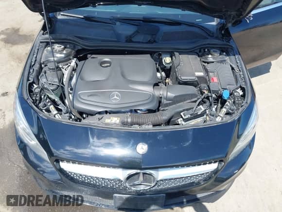 2015 Mercedes-Benz CLA 250 with VIN WDDSJ4EB7FN163737, listed as a IAAI auction lot 43090171 with 121,104 mi miles and . Bid and sale history available at DreamBid. Image 10.