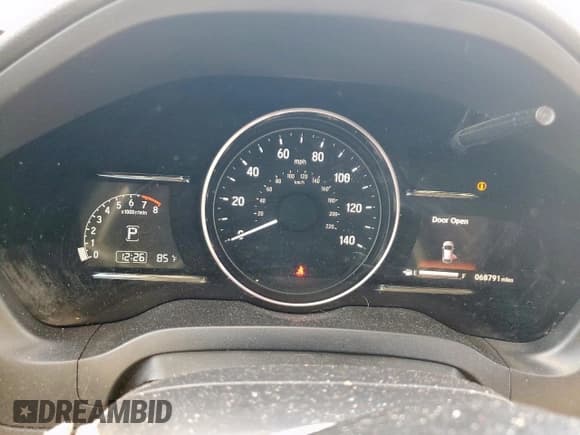 ✅ 2021 Honda HR-V EX • VIN: 3CZRU6H55MM755849 • Lot: 91608125. Wystawiony na Copart z przebiegiem 68 791 mil. Bezpłatny archiwum sprzedaży aukcyjnych z USA i szczegółowy raport historii pojazdu na DreamBid. Zdjęcie 9.