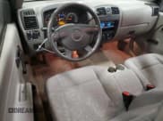 ✅ 2004 Chevrolet Colorado Z85 • VIN: 1GCCS198748208843 • Lot: 57422005. Wystawiony na Copart z przebiegiem 145 995 mil. Bezpłatny archiwum sprzedaży aukcyjnych z USA i szczegółowy raport historii pojazdu na DreamBid. Zdjęcie 8.