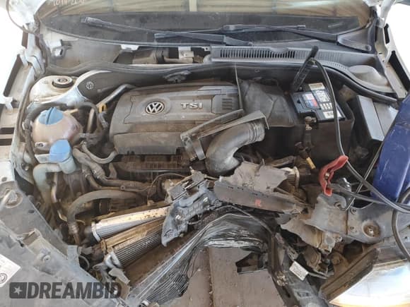 ✅ 2017 Volkswagen Jetta SEL • VIN: 3VWL17AJ9HM390709 • Lot: 85510145. Listed on Copart with 153,511 mi. Free auction sales archive from the USA and detailed vehicle history report at DreamBid. Image 11.