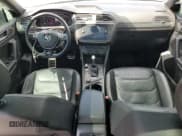 ✅ 2018 Volkswagen Tiguan SEL Premium • VIN: 3VV4B7AX9JM208328 • Lot: 67478845. Wystawiony na Copart z przebiegiem 90 500 mil. Bezpłatny archiwum sprzedaży aukcyjnych z USA i szczegółowy raport historii pojazdu na DreamBid. Zdjęcie 8.