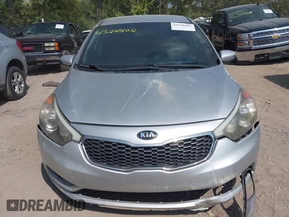 ✅ 2015 Kia Forte LX • VIN: KNAFK4A63F5264465 • Лот: 43248102. Опубликован ранее на IAAI с пробегом 91 980 миль. Бесплатный доступ к архиву аукционных продаж из США и подробный отчёт об истории автомобиля на DreamBid. Изображение 13.