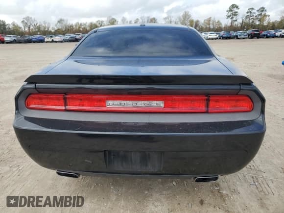 ✅ 2011 Dodge Challenger • VIN: 2B3CJ4DGXBH515547 • Lot: 84886434. Wystawiony na Copart z przebiegiem 138 296 mil. Bezpłatny archiwum sprzedaży aukcyjnych z USA i szczegółowy raport historii pojazdu na DreamBid. Zdjęcie 6.