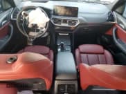 ✅ 2023 BMW X3 xDrive30i • VIN: 5UX53DP08P9T07964 • Lot: 89441475. Wystawiony na Copart z przebiegiem Nie podano. Bezpłatny archiwum sprzedaży aukcyjnych z USA i szczegółowy raport historii pojazdu na DreamBid. Zdjęcie 8.