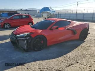 ✅ 2023 Chevrolet Corvette 2LT • VIN: 1G1YB2D49P5135246 • Lot: 89693965. Wystawiony na Copart z przebiegiem 33 482 mil. Bezpłatny archiwum sprzedaży aukcyjnych z USA i szczegółowy raport historii pojazdu na DreamBid. Zdjęcie 1.