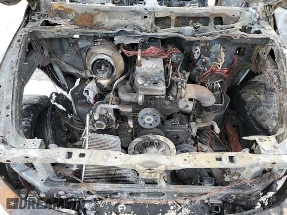 ✅ 2017 Ram 2500 Laramie • VIN: 3C6UR5FLXHG517505 • Lot: 75350233. Wystawiony na Copart z przebiegiem Nie podano. Bezpłatny archiwum sprzedaży aukcyjnych z USA i szczegółowy raport historii pojazdu na DreamBid. Zdjęcie 12.