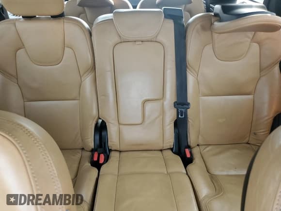 ✅ 2017 Volvo XC90 Momentum • VIN: YV4A22PK0H1117467 • Lot: 93540765. Listed on Copart with 182,886 mi. Free auction sales archive from the USA and detailed vehicle history report at DreamBid. Image 10.