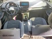 ✅ 2022 Volkswagen ID.4 Pro • VIN: WVGRMPE29NP058505 • Lot: 81110725. Listed on Copart with 47,717 mi. Free auction sales archive from the USA and detailed vehicle history report at DreamBid. Image 8.