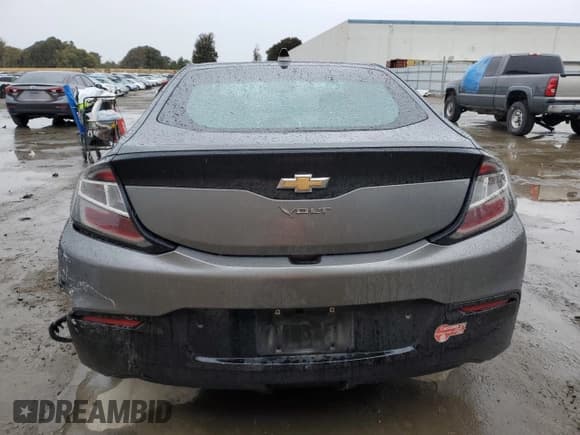 ✅ 2017 Chevrolet Volt Premier • VIN: 1G1RD6S54HU197680 • Лот: 49070894. Опубликован ранее на Copart с пробегом 116 151 миль. Бесплатный доступ к архиву аукционных продаж из США и подробный отчёт об истории автомобиля на DreamBid. Изображение 6.