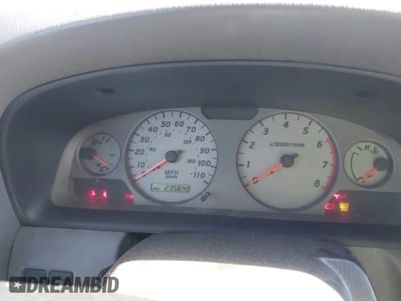 ✅ 2001 Nissan Xterra SE • VIN: 5N1ED28Y11C540226 • Lot: 43531649. Listed on IAAI with 235,649 mi. Free auction sales archive from the USA and detailed vehicle history report at DreamBid. Image 7.