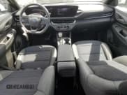 ✅ 2025 Buick Envista Preferred • VIN: KL47LAEP3SB232868 • Lot: 69886275. Wystawiony na Copart z przebiegiem 2 582 mil. Bezpłatny archiwum sprzedaży aukcyjnych z USA i szczegółowy raport historii pojazdu na DreamBid. Zdjęcie 8.