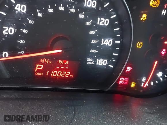 ✅ 2014 Kia Sorento LX • VIN: 5XYKT3A68EG441879 • Лот: 43689692. Опубликован ранее на IAAI с пробегом 110 022 миль. Бесплатный доступ к архиву аукционных продаж из США и подробный отчёт об истории автомобиля на DreamBid. Изображение 7.