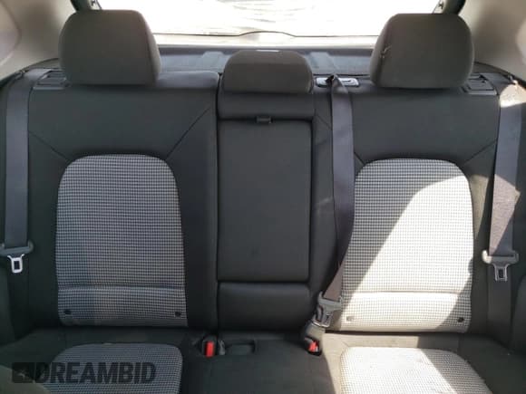 ✅ 2020 Hyundai Kona SE • VIN: KM8K12AA9LU448206 • Лот: 66697853. Опубликован ранее на Copart с пробегом 67 038 миль. Бесплатный доступ к архиву аукционных продаж из США и подробный отчёт об истории автомобиля на DreamBid. Изображение 10.