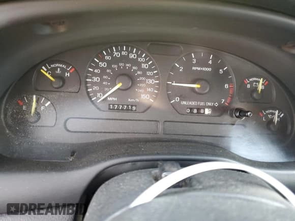 ✅ 1994 Ford Mustang • VIN: 1FALP45T6RF190213 • Lot: 61139925. Listed on Copart with 177,719 mi. Free auction sales archive from the USA and detailed vehicle history report at DreamBid. Image 9.