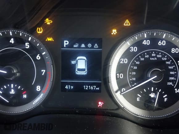 ✅ 2020 Hyundai Venue SE • VIN: KMHRB8A3XLU025683 • Lot: 41235280. Listed on IAAI with 12,167 mi. Free auction sales archive from the USA and detailed vehicle history report at DreamBid. Image 15.