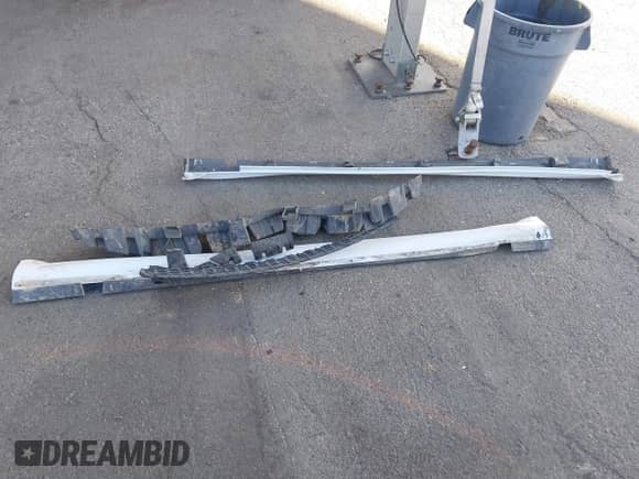 2020 Dodge Charger Scat Pack with VIN 2C3CDXGJ5LH160551, listed as a IAAI auction lot 43372982 with 45,141 mi miles and . Bid and sale history available at DreamBid. Image 12.