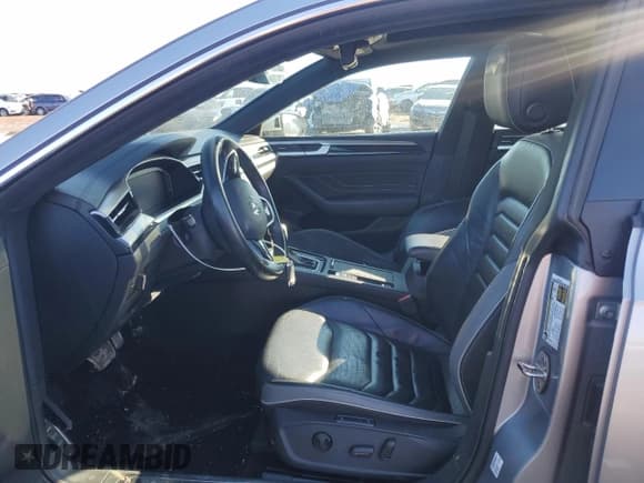 ✅ 2021 Volkswagen Arteon SEL Premium R-Line • VIN: WVWTR7ANXME003017 • Лот: 46654545. Опубликован ранее на Copart с пробегом 60 217 миль. Бесплатный доступ к архиву аукционных продаж из США и подробный отчёт об истории автомобиля на DreamBid. Изображение 7.