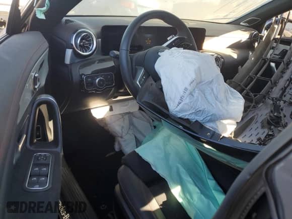 2024 Mercedes-Benz CLA 250 с VIN W1K5J4GB5RN468927, выставлен на аукционе Copart как лот 74131494 с пробегом 5 662 миль миль и Списание • Salvage title. История ставок и продаж доступна на DreamBid. Изображение 8.