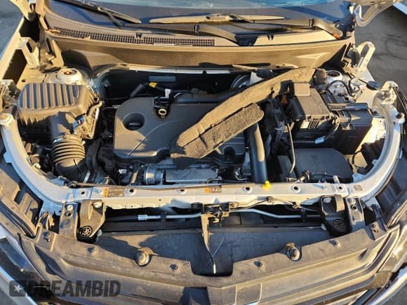 ✅ 2021 Chevrolet Equinox LT • VIN: 3GNAXUEV6ML360076 • Lot: 86800835. Listed on Copart with 42,388 mi. Free auction sales archive from the USA and detailed vehicle history report at DreamBid. Image 11.