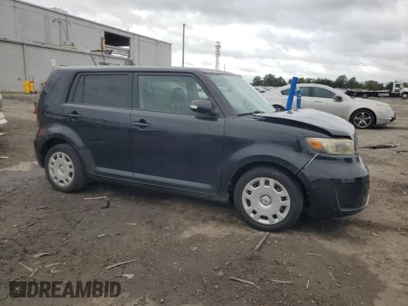 ✅ 2010 Scion xB • VIN: JTLZE4FE4A1108785 • Lot: 82358795. Wystawiony na Copart z przebiegiem 196 468 mil. Bezpłatny archiwum sprzedaży aukcyjnych z USA i szczegółowy raport historii pojazdu na DreamBid. Zdjęcie 4.