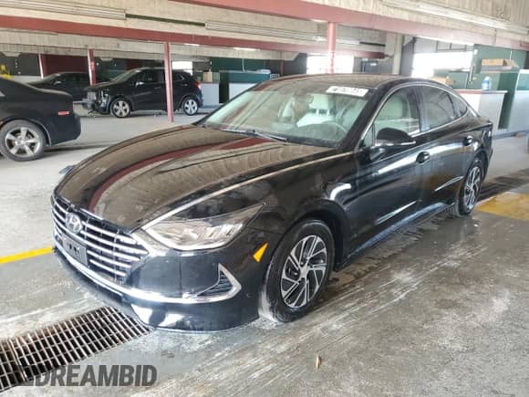 2021 Hyundai Sonata Blue with VIN KMHL24JJ8MA025813, listed as a Copart auction lot 71070645 with 61,628 mi miles and Clean title. Bid and sale history available at DreamBid. Image 1.