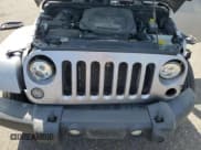 ✅ 2014 Jeep Wrangler Unlimited Sahara • VIN: 1C4BJWEG9EL108847 • Lot: 70563165. Wystawiony na Copart z przebiegiem 172 316 mil. Bezpłatny archiwum sprzedaży aukcyjnych z USA i szczegółowy raport historii pojazdu na DreamBid. Zdjęcie 12.