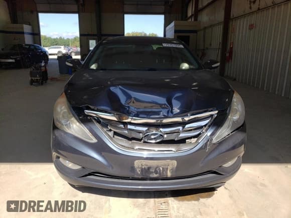 ✅ 2013 Hyundai Sonata Limited • VIN: 5NPEC4AC3DH589356 • Lot: 74767004. Listed on Copart with 137,806 mi. Free auction sales archive from the USA and detailed vehicle history report at DreamBid. Image 5.