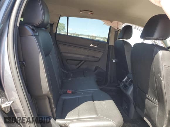 ✅ 2022 Volkswagen Atlas SE • VIN: 1V2HR2CA5NC565082 • Лот: 80611275. Опубликован ранее на Copart с пробегом 63 862 миль. Бесплатный доступ к архиву аукционных продаж из США и подробный отчёт об истории автомобиля на DreamBid. Изображение 11.