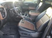 ✅ 2019 Chevrolet Silverado 1500 • VIN: 1GCPWFED6KZ354776 • Лот: 85632824. Опубликован ранее на Copart с пробегом 94 570 миль. Бесплатный доступ к архиву аукционных продаж из США и подробный отчёт об истории автомобиля на DreamBid. Изображение 7.