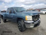 ✅ 2007 Chevrolet Silverado 2500HD 2LT • VIN: 1GCHK29627E571406 • Лот: 85560144. Опубликован ранее на Copart с пробегом 133 064 миль. Бесплатный доступ к архиву аукционных продаж из США и подробный отчёт об истории автомобиля на DreamBid. Изображение 4.