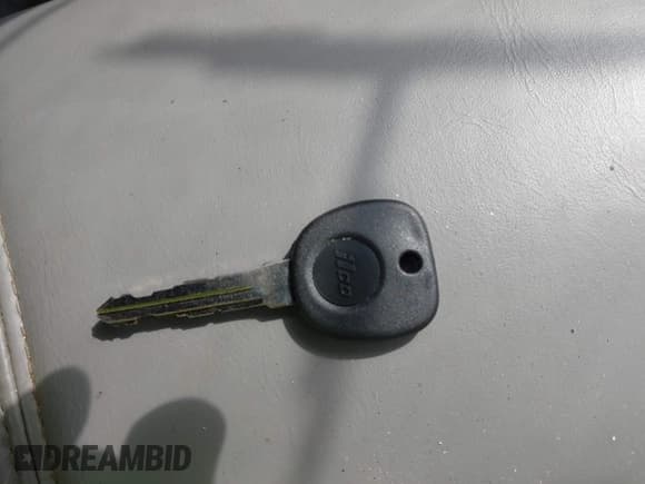 ✅ 2001 Buick LeSabre Limited • VIN: 1G4HR54K51U137832 • Lot: 42068730. Listed on IAAI with 262,640 mi. Free auction sales archive from the USA and detailed vehicle history report at DreamBid. Image 11.