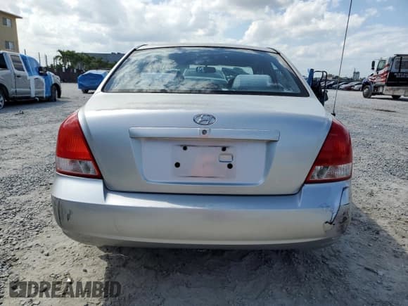 ✅ 2002 Hyundai Elantra GLS • VIN: KMHDN45D32U428044 • Lot: 46700405. Wystawiony na Copart z przebiegiem 57 126 mil. Bezpłatny archiwum sprzedaży aukcyjnych z USA i szczegółowy raport historii pojazdu na DreamBid. Zdjęcie 6.