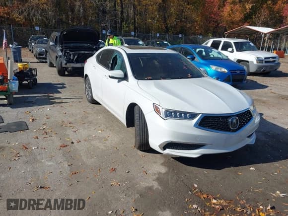 ✅ 2020 Acura TLX • VIN: 19UUB1F33LA006264 • Lot: 43666466. Wystawiony na IAAI z przebiegiem 87 510 mil. Bezpłatny archiwum sprzedaży aukcyjnych z USA i szczegółowy raport historii pojazdu na DreamBid. Zdjęcie 1.