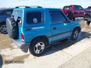 ✅ 1997 Chevrolet Tracker • VIN: 2CNBE1865V6904672 • Лот: 41296166. Опубликован ранее на IAAI с пробегом 266 743 миль. Бесплатный доступ к архиву аукционных продаж из США и подробный отчёт об истории автомобиля на DreamBid. Изображение 4.