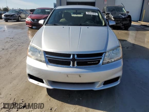 ✅ 2012 Dodge Avenger SXT • VIN: 1C3CDZCB7CN166174 • Lot: 90525355. Listed on Copart with 60,463 mi. Free auction sales archive from the USA and detailed vehicle history report at DreamBid. Image 5.